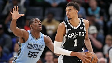 San Antonio Spurs v Memphis Grizzlies