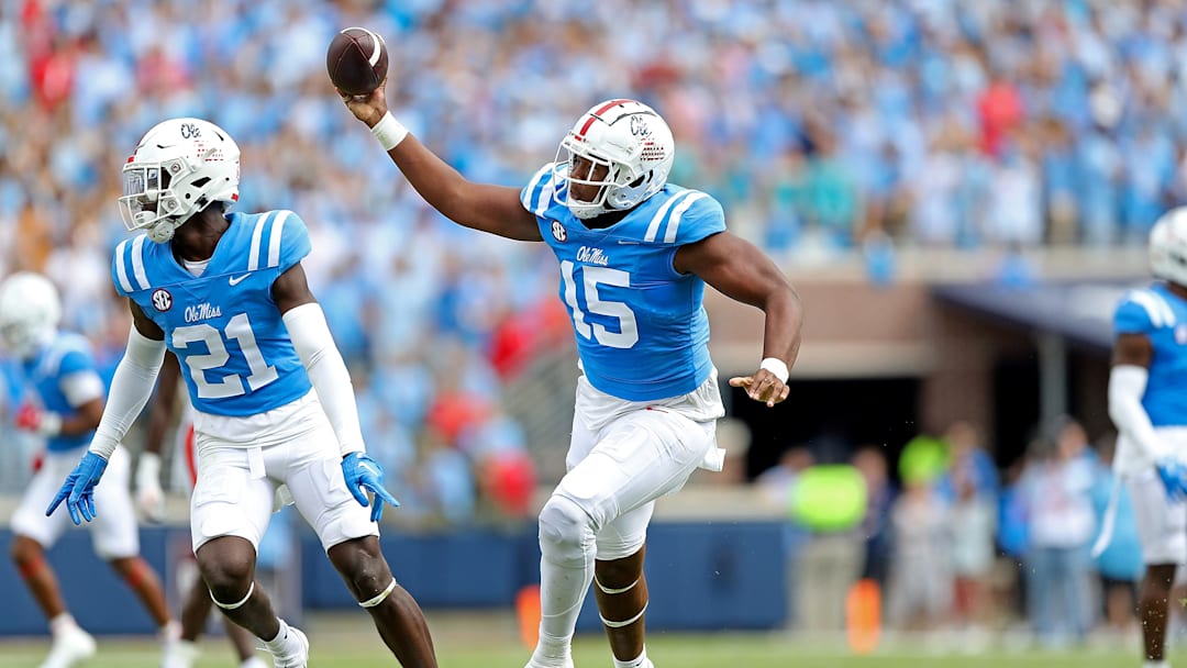 Auburn v Ole Miss
