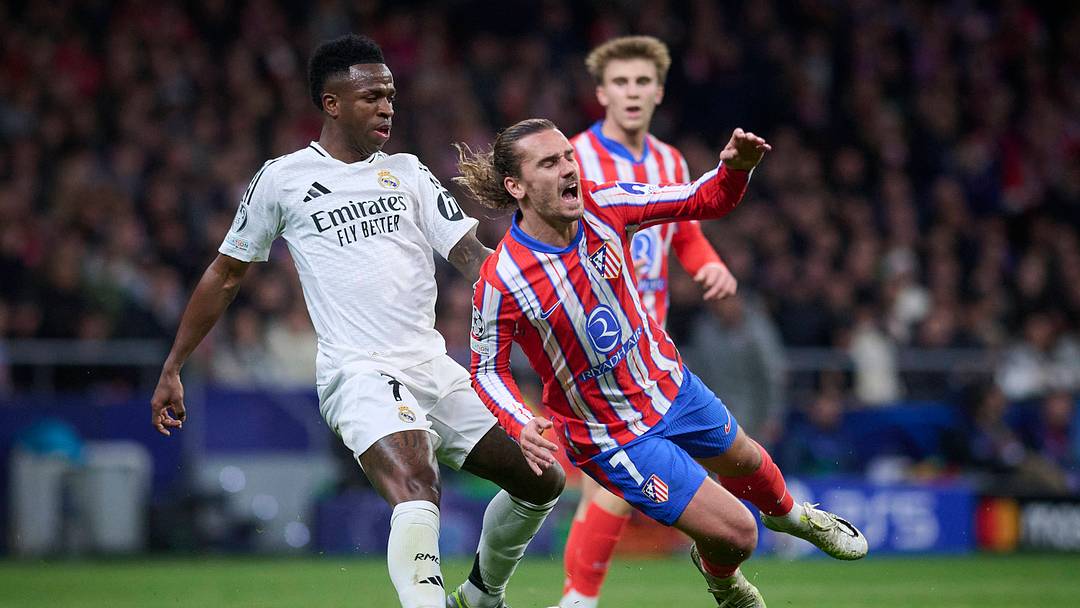 Vini Jr. y Griezmann han participado en duelos calientes entre Real Madrid y Atlético de Madrid recientemente Vini Jr. y Griezmann han participado en duelos calientes entre Real Madrid y Atlético de Madrid recientemente