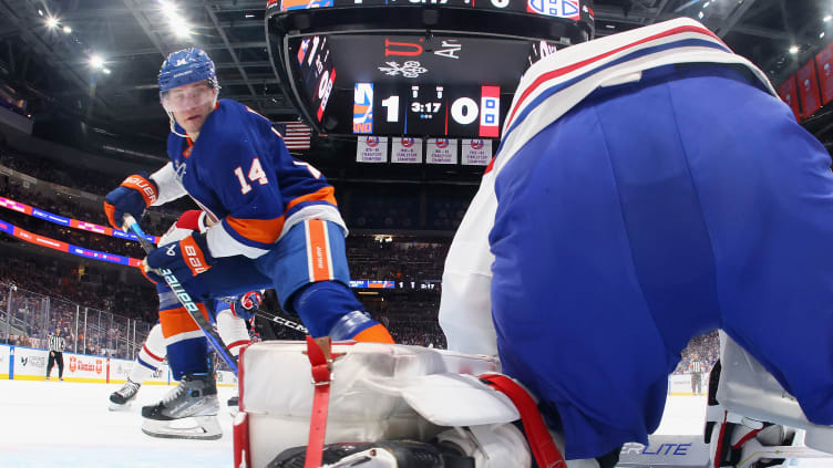 Montreal Canadiens v New York Islanders