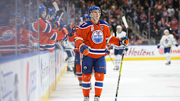 Toronto Maple Leafs v Edmonton Oilers