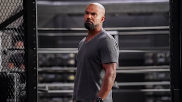 “Open Season” – 20-Squad must race to uncover a dangerous enemy intent on revenge. Also, Deacon and Tan butt heads over Tan’s changes to SWAT academy, on S.W.A.T., Friday, Jan. 31 (10:00-11:00 PM, ET/PT) on the CBS Television Network, and streaming on Paramount+. Series star Jay Harrington directs. Pictured: Shemar Moore as Daniel “Hondo” Harrelson. 