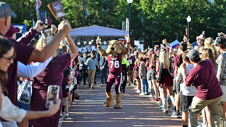 Arkansas v Mississippi State