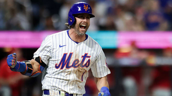 Philadelphia Phillies v New York Mets