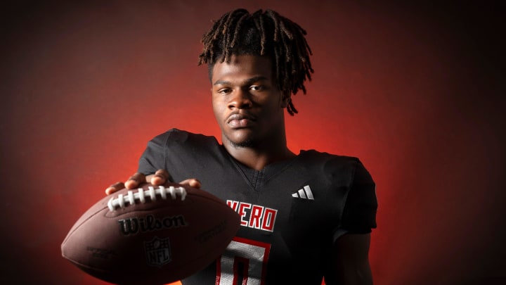 Vero Beach linebacker T.J. Alford is on TCPalm's Super 11 list of top senior recruits across the Treasure Coast.