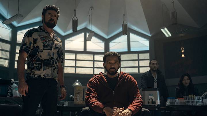 Billy Butcher (Karl Urban), Mother's Milk (Laz Alonso), Frenchie (Tomer Capone) in The Boys season 5.