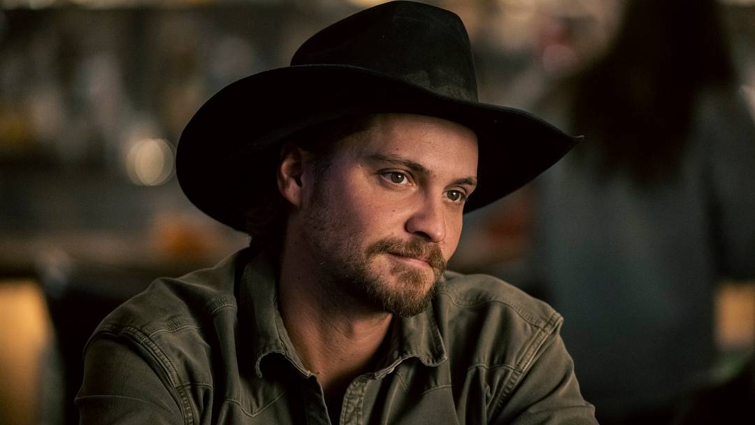 "The Devil at Home" -- CBS Original Series MARSHALS, scheduled to air on Sunday, May 17 (8:00-9:00 PM, ET/PT). Pictured: Luke Grimes as Kayce Dutton. 