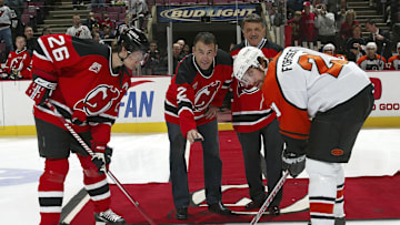 NJ: Philadelphia Flyers v New Jersey Devils