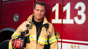 Chris O'Donnell as Captain Don Hart in 911: Nashville season 1