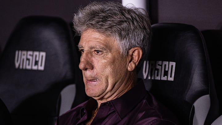 Treinador não trabalhou em estreia vascaína na Copa Sul-Americana