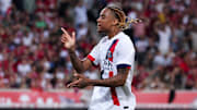 Le PSG de Bradley Barcola a un flocage spécial pour le match face au Stade Rennais.