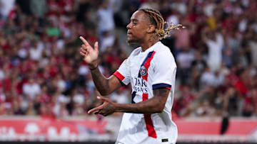 Le PSG de Bradley Barcola a un flocage spécial pour le match face au Stade Rennais.