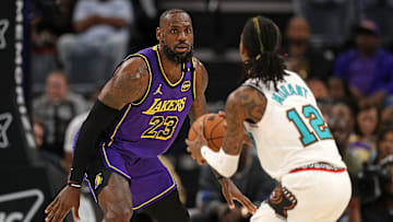 Los Angeles Lakers v Memphis Grizzlies