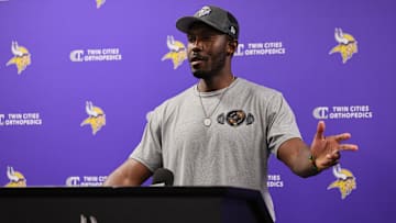 Minnesota Vikings GM Kwesi Adofo-Mensah