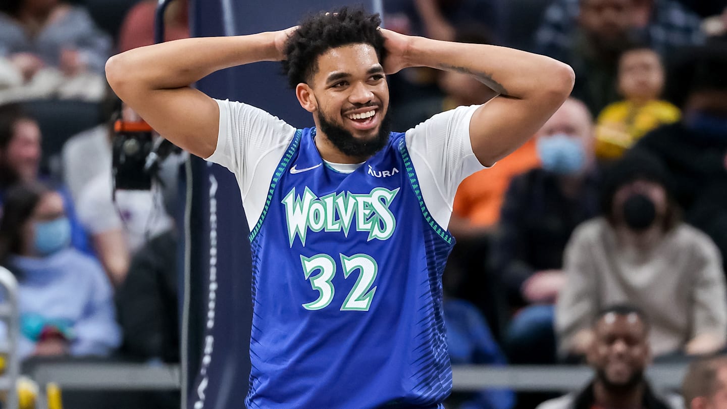 NBA FanDuel Fantasy Basketball Picks & Lineup Tonight for 2/15/2022