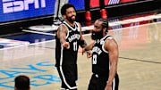 James Harden declaró que le une una gran amistad con Kyrie Irving