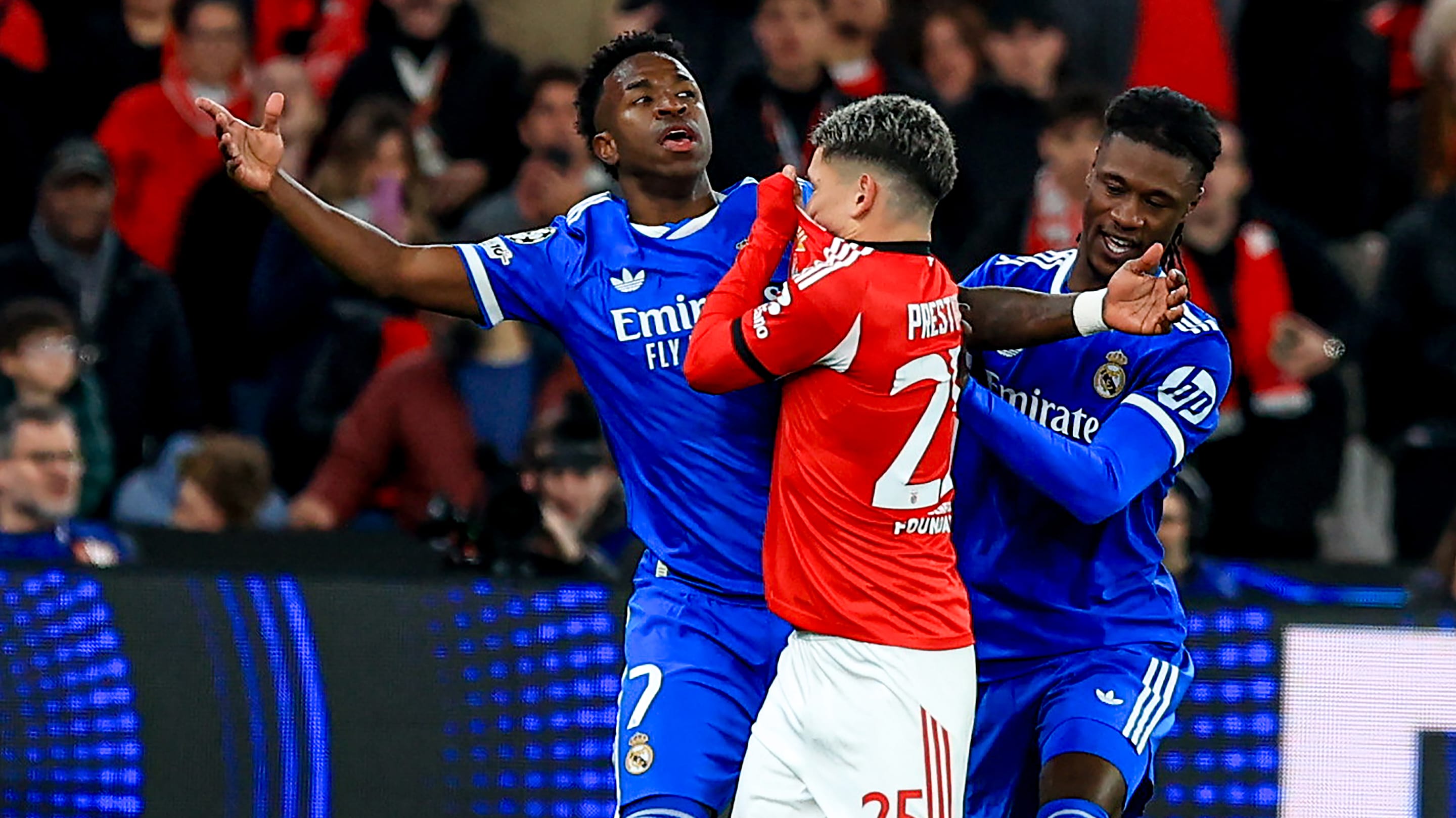 Real Madrid : Que risque Gianluca Prestianni si les paroles racistes envers Vinicius Jr sont prouvées