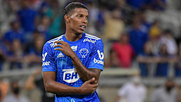 Vitor Leque é uma das opções de Pezzolano para o ataque da equipe Vitor Leque é uma das opções de Pezzolano para o ataque da equipe