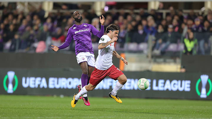 Fiorentina x Sivasspor jogaram na Itália nesta quinta-feira