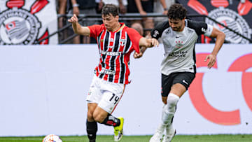 Corinthians e São Paulo ficaram no 1x1 em Itaquera