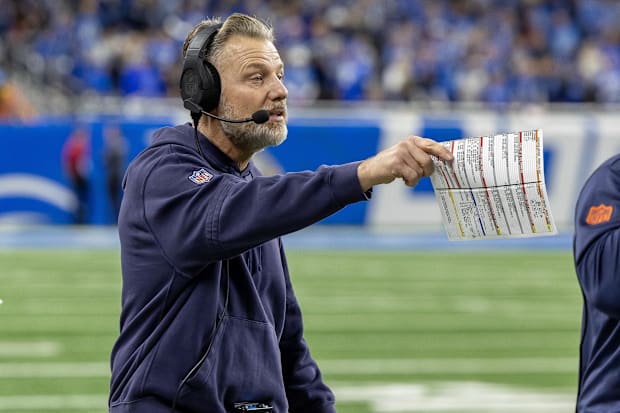 Chicago Bears head coach Matt Eberflus on the sidelines during the second half against the Detroit Lions at Ford Field. 