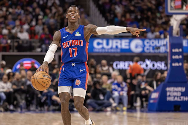 Detroit Pistons Dennis Schroder (17)