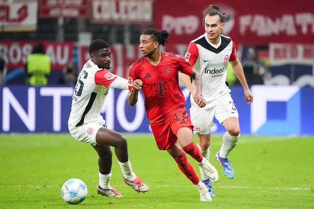 Bavière Munich vs Eintracht Francfurt Bavière Munich vs Eintracht Francfurt