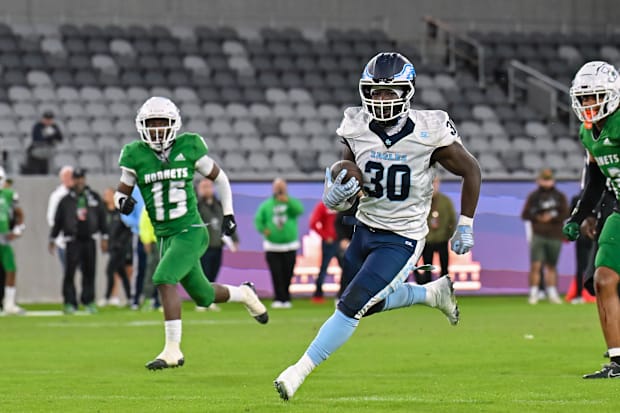 Lincoln vs. Granite Hills, 11:18:23, Justin FineSBLive 231118-4.jpg