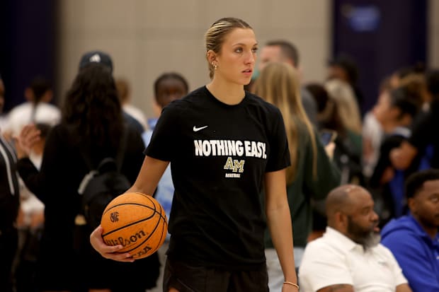 High school girls basketball, California