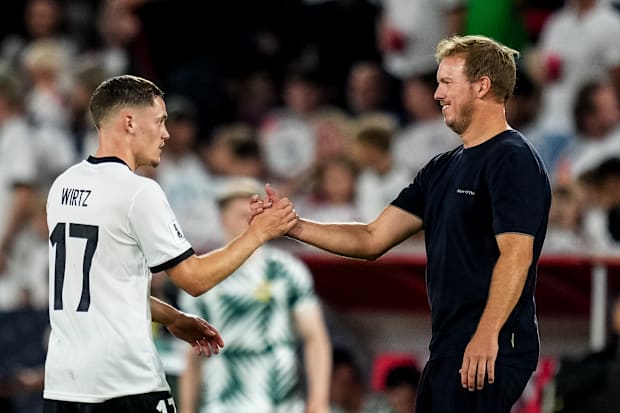 ฟลอเรียน เวิร์ทซ์, ยูเลียน นาเกลส์มันน์