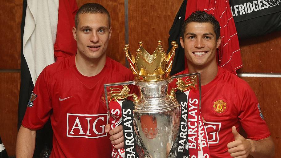 Nemanja Vidić (left) and Cristiano Ronaldo.