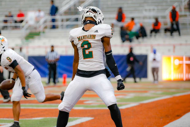 Five-star WR Jamie Ffrench has committed to the Texas Longhorns.