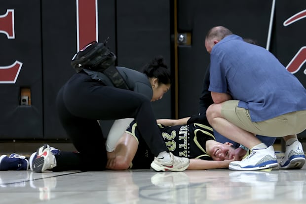 Girls high school basketball