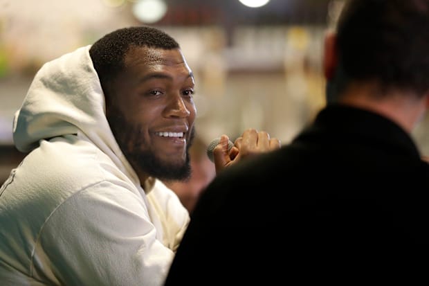 Defensive lineman Kenny Clark hosts a holiday food drive during Monday's Clubhouse Live.