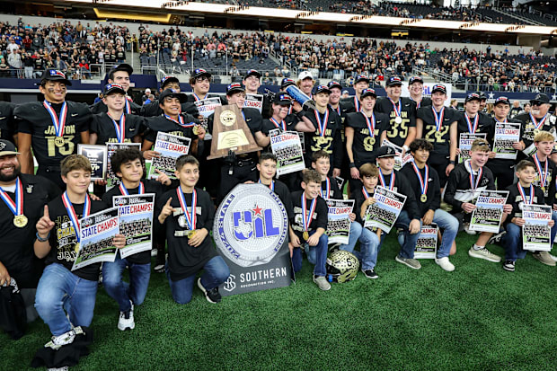 Texas high school football state championships: Jayton vs. Oakwood