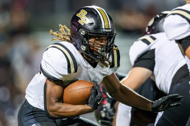 Raymore-Peculiar running back DeZephen Walker