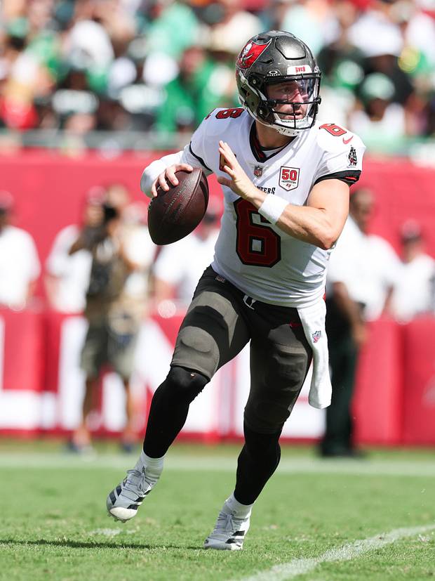 Tampa Bay Buccaneers quarterback Baker Mayfield (6)