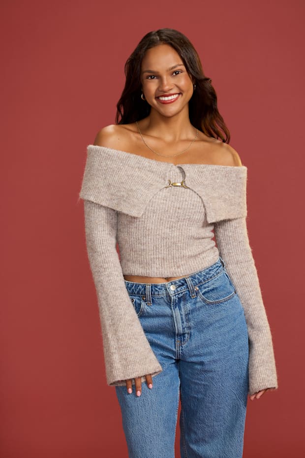 ABC’s ‘The Bachelor’ stars Alexe