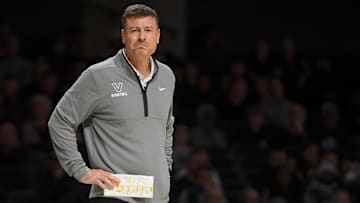 Vanderbilt Commodores head coach Mark Byington 