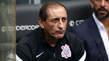 Ramón Díaz tem ajustes a fazer no time do Corinthians antes dos próximos desafios