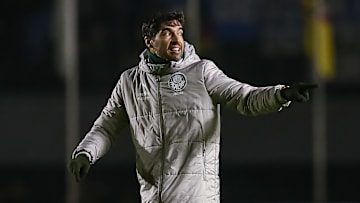 Abel Ferreira já trabalha na montagem do elenco do Palmeiras para 2025