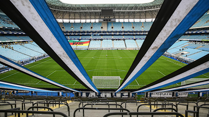 Arena do Grêmio passa por ajustes para receber Grêmio x Flamengo.