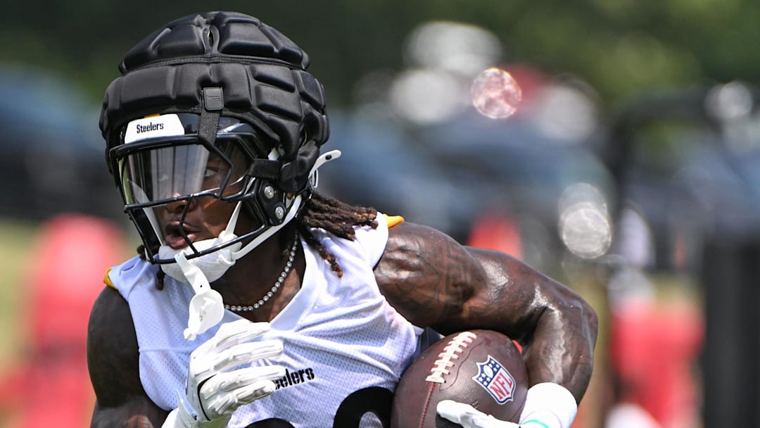 Pittsburgh Steelers running back Kaleb Johnson
