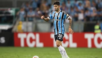 Villasanti é um dos capitães do Grêmio