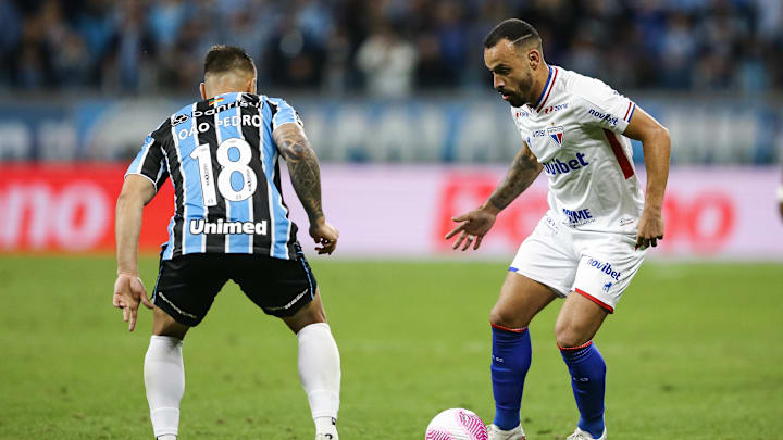 Grêmio e Fortaleza se enfrentam nesta terça, na Arena Grêmio e Fortaleza se enfrentam nesta terça, na Arena