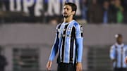 Defensor foi um pedido do técnico Renato Portaluppi