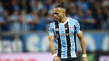 Braithwaite é a grande esperança de gols no Grêmio