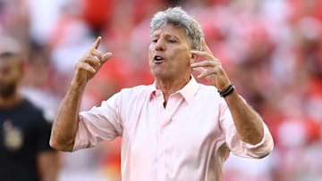 Técnico teria pedido salário acima do esperado