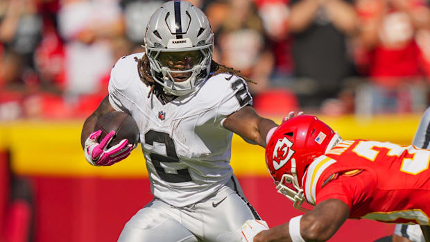 Raiders running back Ashton Jeanty