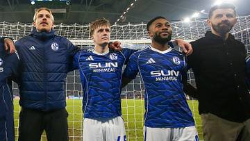 Paul Pöpperl (2.v.l.) könnte bald einen neuen Klub finden
